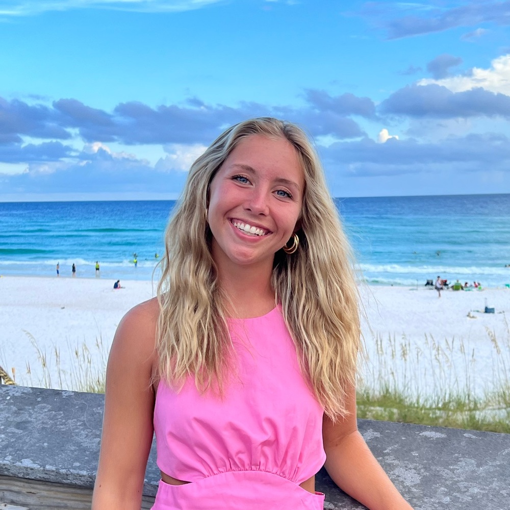 Meet your Posher, Rebecca